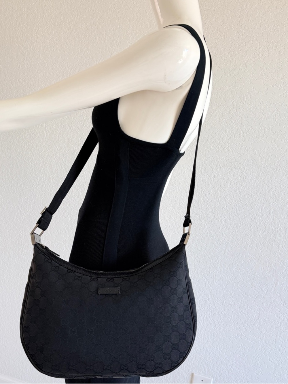 Gucci Black Monogram Crescent Shoulder Bag - Picture 11 of 15
